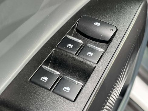 Used 2024 Ford Maverick XL image 28