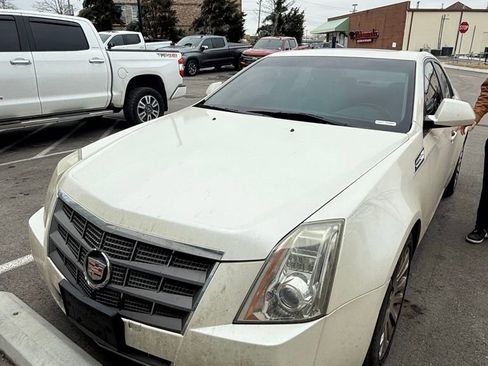 Used 2010 Cadillac CTS Premium image 3