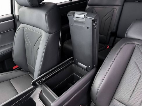 New 2026 Hyundai Santa Fe SEL FWD image 19