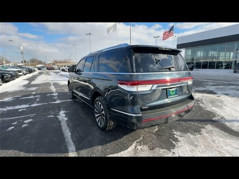 Used 2024 Lincoln Navigator L Reserve image 7