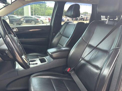 Used 2011 Jeep Grand Cherokee Laredo AWD/4WD image 85