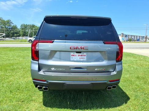 New 2026 GMC Yukon AT4 w/ AT4 Premium Plus Package AWD/4WD image 6