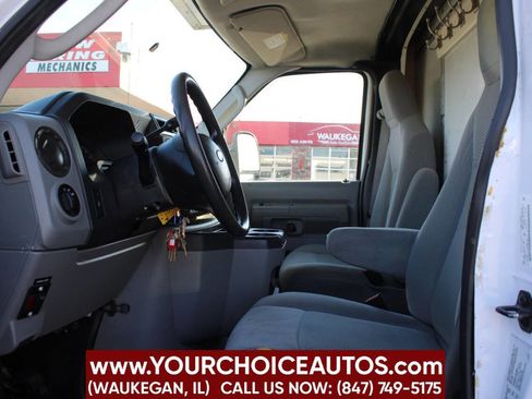 Used 2012 Ford E-350 and Econoline 350 Super Duty w/ Interior Upgrade Pkg RWD image 9