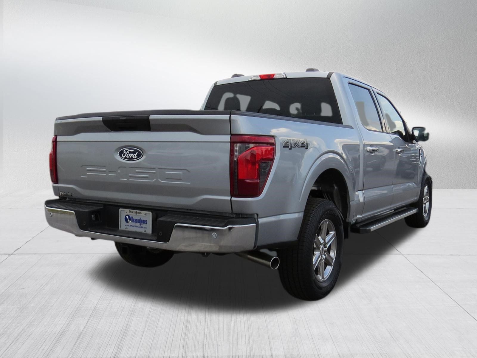 Used 2025 Ford F150 XLT w/ Equipment Group 301A Standard AWD/4WD image 3