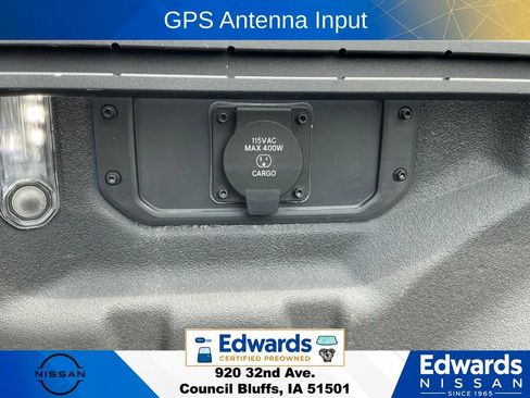 Used 2025 RAM 1500 Big Horn RWD image 11