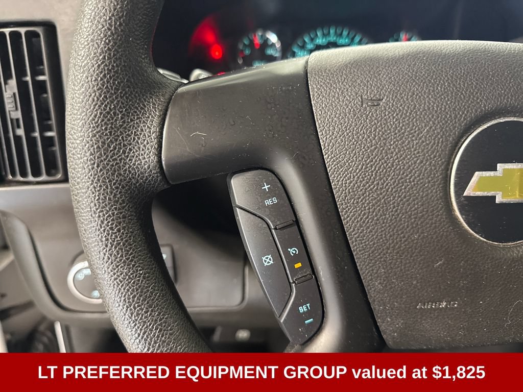 Used 2016 Chevrolet Express 2500 LT w/ LT Preferred Equipment Group RWD image 3