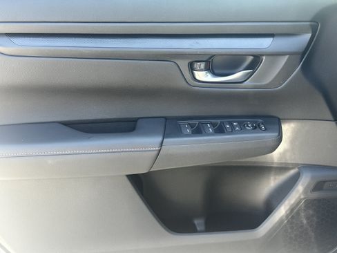 Used 2025 Honda CR-V Sport image 10