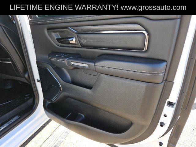 Used 2022 RAM 1500 Limited AWD/4WD image 32