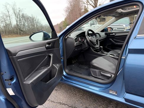 Used 2019 Volkswagen Jetta S image 10