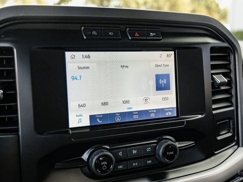 Used 2023 Ford F150 XLT w/ XTR Package image 60