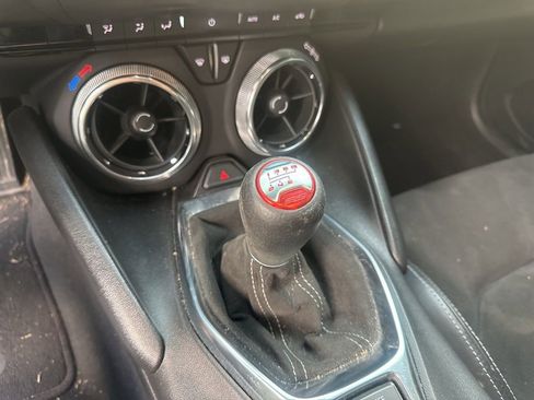 Used 2019 Chevrolet Camaro SS image 7