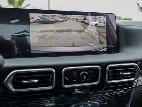 New 2026 Nissan Sentra SV image 28