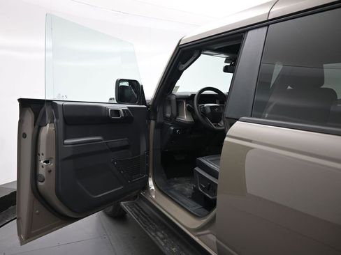 New 2026 Ford Bronco Outer Banks AWD/4WD image 8