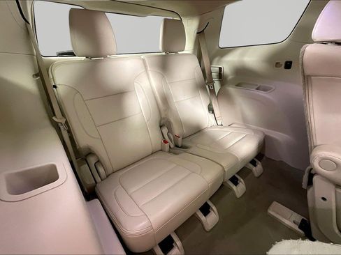 Used 2020 GMC Acadia Denali w/ Technology Package image 26