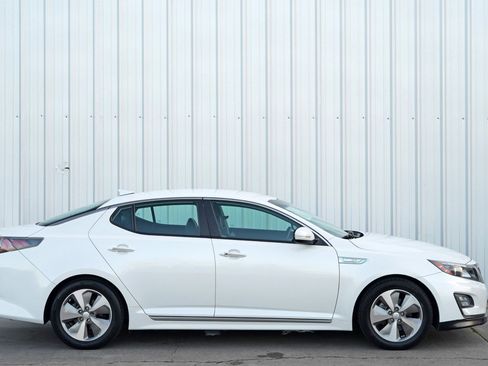 Used 2015 Kia Optima EX image 49