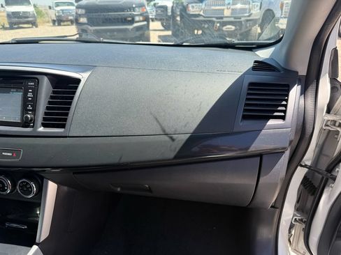 Used 2016 Mitsubishi Lancer SE AWD/4WD image 18