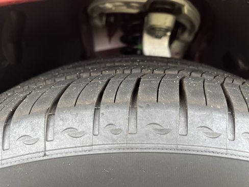 Used 2025 Mercedes-Benz GLE 450 450 4MATIC Coupe w/ Driver Assistance Package image 12