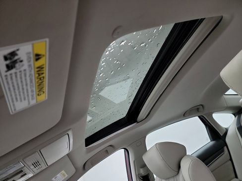Used 2021 Honda Accord EX-L image 24