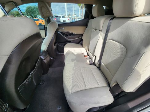 Used 2014 Hyundai Santa Fe Sport image 13