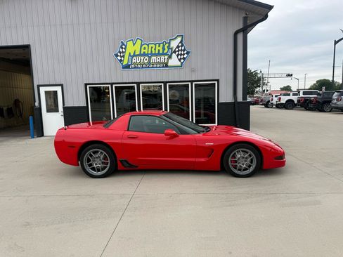 Used 2001 Chevrolet Corvette Z06 w/ Memory Pkg RWD image 7
