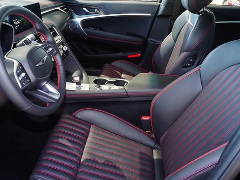 New 2025 Genesis G70 2.5T w/ Sport Prestige Package image 17