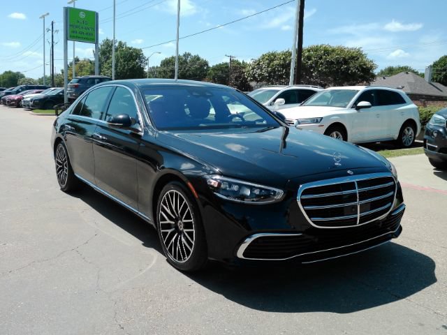 Used 2022 Mercedes-Benz S 500 4MATIC image 4