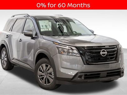 New 2025 Nissan Pathfinder SV