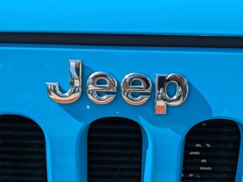 Used 2017 Jeep Wrangler Unlimited Sport w/ Quick Order Package 24S AWD/4WD image 14