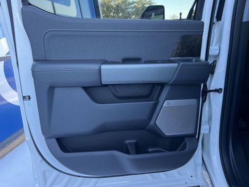 New 2026 Ford F250 Lariat w/ Lariat Ultimate Package image 10