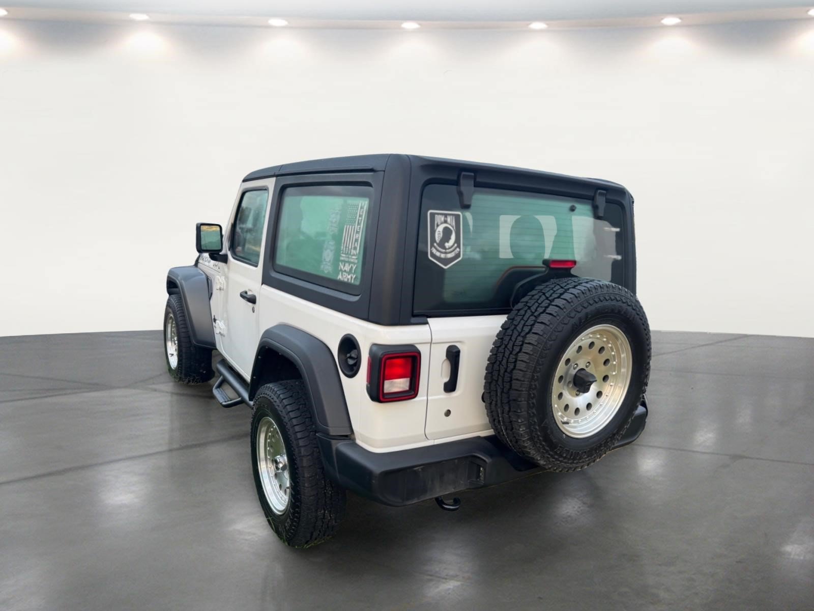 Used 2021 Jeep Wrangler Sport AWD/4WD image 21