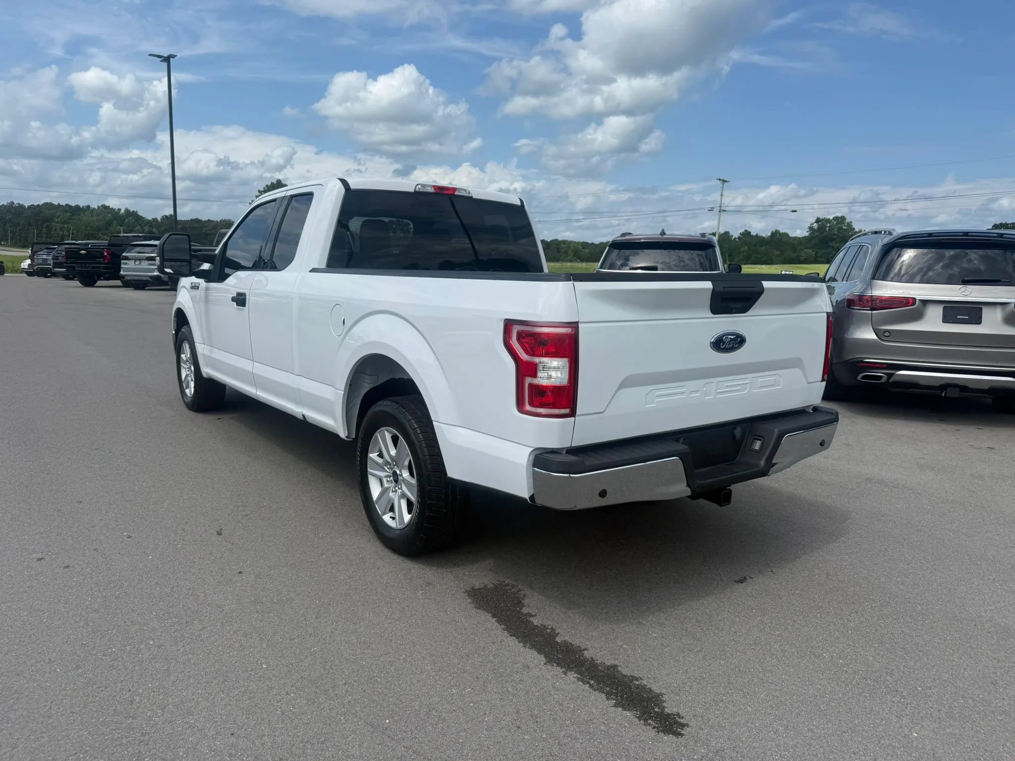 Used 2019 Ford F150 XLT w/ Equipment Group 301A Mid RWD image 3