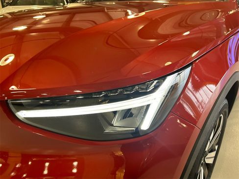 Certified 2023 Volvo C40 P8 Recharge Plus image 7