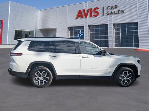 Used 2024 Jeep Grand Cherokee L Limited w/ Luxury Tech Group II image 5