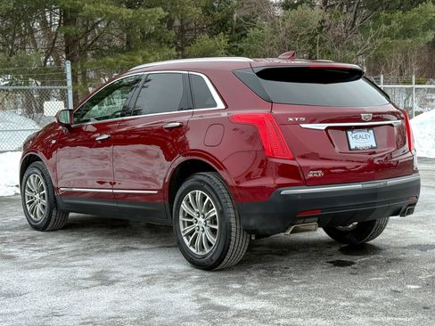 Used 2018 Cadillac XT5 Luxury w/ Driver Awareness Package image 6