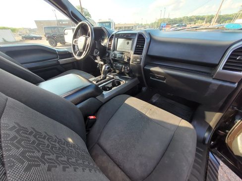 Used 2019 Ford F150 XLT w/ Equipment Group 302A Luxury AWD/4WD image 6