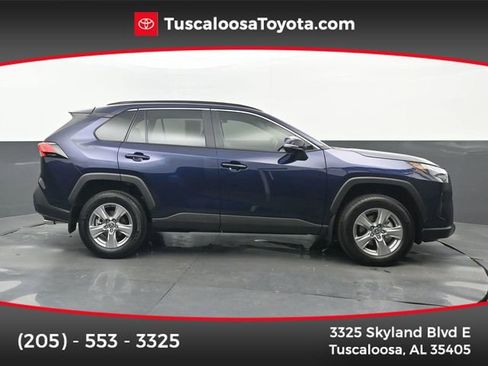 Used 2025 Toyota RAV4 XLE w/ Convenience Package FWD image 1
