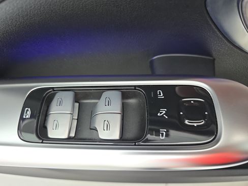 Certified 2023 Mercedes-Benz C 300 4MATIC Sedan image 28