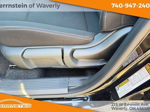 Used 2024 Nissan Rogue S AWD/4WD image 15