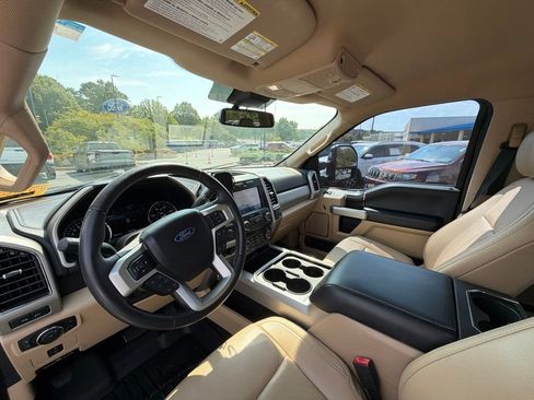 Used 2021 Ford F250 Lariat w/ Chrome Package AWD/4WD image 11
