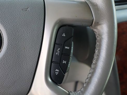 Used 2011 Chevrolet Avalanche LT RWD image 28
