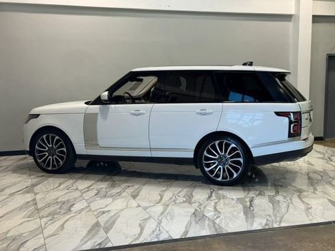 Used 2019 Land Rover Range Rover Supercharged image 9