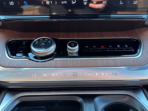 New 2026 Ford Expedition Max King Ranch image 22