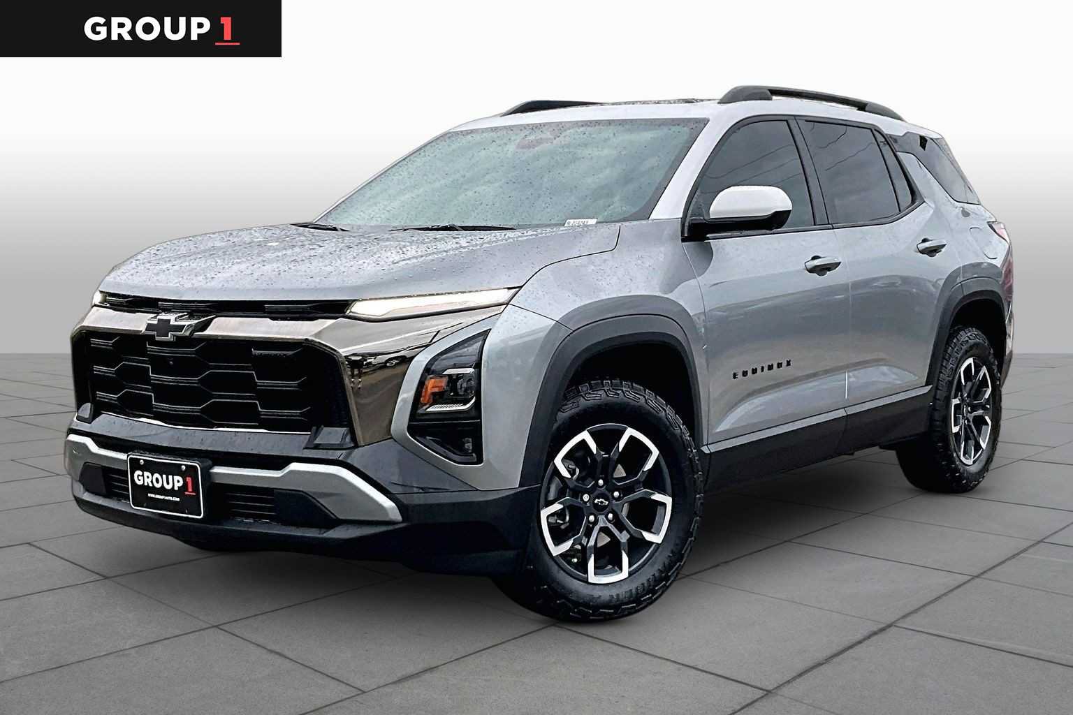 Used 2025 Chevrolet Equinox ACTIV w/ Safety and Technology Package FWD image 1