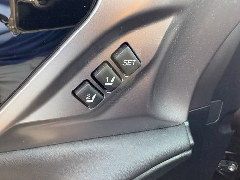 Used 2024 Subaru Outback Limited AWD/4WD image 14