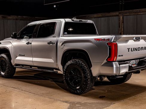 Used 2023 Toyota Tundra Limited image 7