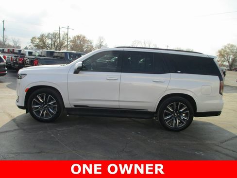 Used 2023 Cadillac Escalade Sport Platinum image 9