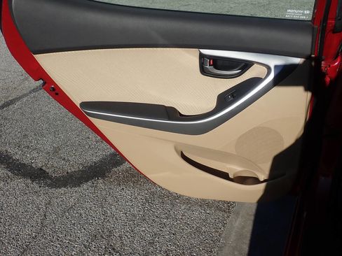 Used 2012 Hyundai Elantra GLS w/ Preferred Pkg 3 image 13