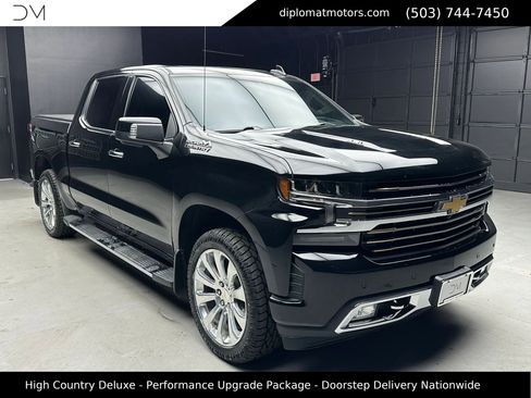 Used 2019 Chevrolet Silverado 1500 High Country image 9