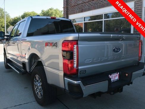Used 2023 Ford F250 Lariat w/ FX4 Off-Road Package image 8