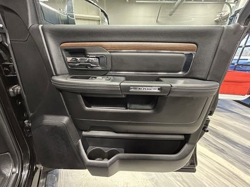Used 2018 RAM 2500 Laramie image 35